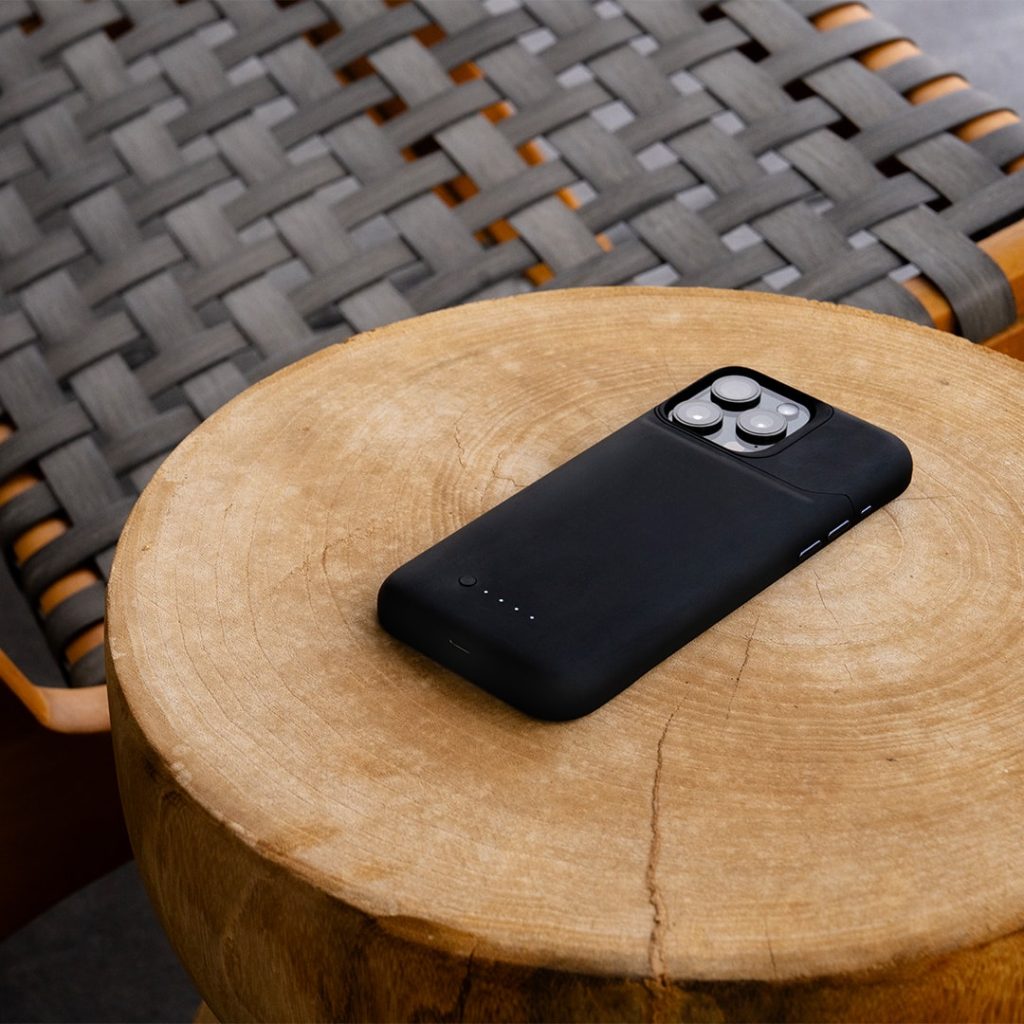 close-up of mophie juice pack on table